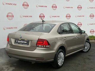 2018 Volkswagen Polo V Рестайлинг, бежевый, 1039000 рублей, вид 5