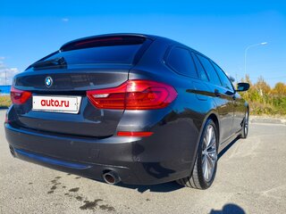 2018 BMW 5 серии 520d xDrive VII (G30/G31/G38), серый, 2970000 рублей, вид 5