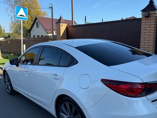 2017 Mazda 6 III (GJ) Рестайлинг, белый, 1830000 рублей, вид 5