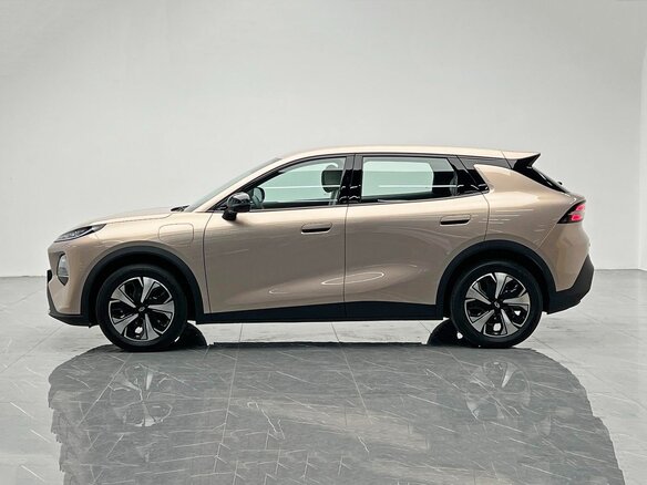 2026 Changan Qiyuan Q05 51.9 kWh II, серый, 2296066 рублей - вид 5