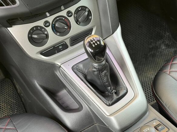 2012 Ford Focus III, чёрный, 620000 рублей - вид 18