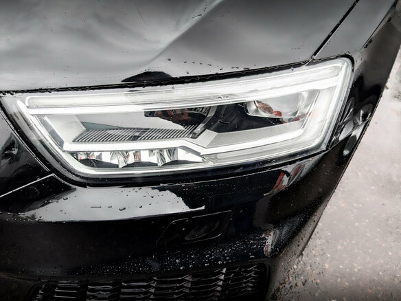 2017 Audi Q3 I (8U) Рестайлинг, чёрный, 2399000 рублей - вид 16