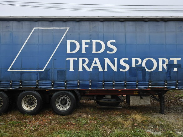 2004 Krone SDP 27, красный, 800000 рублей