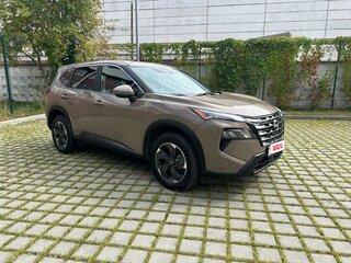 2024 Nissan Rogue III Рестайлинг, чёрный, 1900000 рублей, вид 3