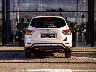 2016 Nissan Pathfinder IV, белый, 1595000 рублей, вид 5