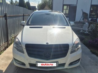2011 Mercedes-Benz R-Класс 350 Long I Рестайлинг 2, белый, 1549000 рублей, вид 3