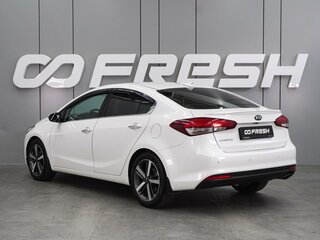 2018 Kia Cerato III Рестайлинг (Classic), белый, 1899000 рублей, вид 2