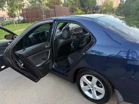 2007 Honda Accord VII Рестайлинг, синий, 900000 рублей - вид 4