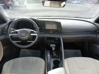 2022 Hyundai Elantra VII (CN7), красный, 2033000 рублей, вид 5