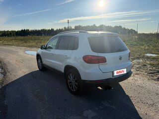 2012 Volkswagen Tiguan I Рестайлинг, белый, 1100000 рублей, вид 4