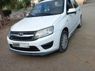 2014 Lada (ВАЗ) Granta I, белый, 300000 рублей, вид 1