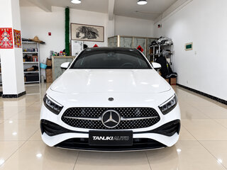2023 Mercedes-Benz A-Класс 180 Long IV (W177) Рестайлинг, белый, 2000001 рублей, вид 2