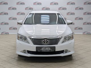 2014 Toyota Camry VII (XV50), белый, 1649000 рублей, вид 2
