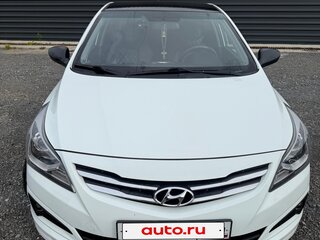 2015 Hyundai Solaris I Рестайлинг, белый, 1000000 рублей, вид 1