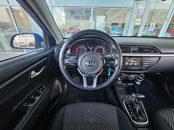 2019 Kia Rio IV, синий, 1379000 рублей - вид 5
