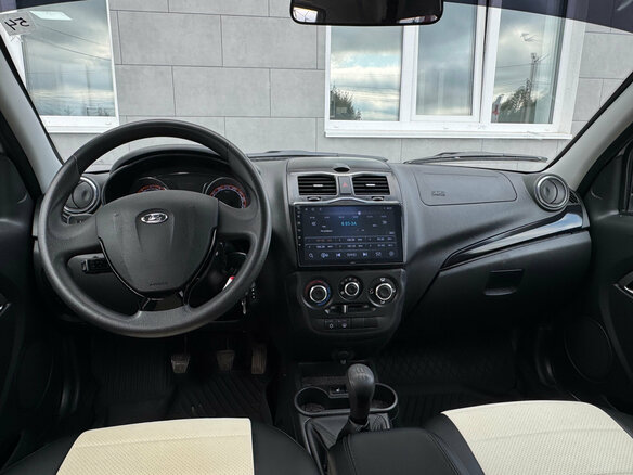 2023 Lada (ВАЗ) Granta Cross I Рестайлинг, белый, 970000 рублей - вид 12