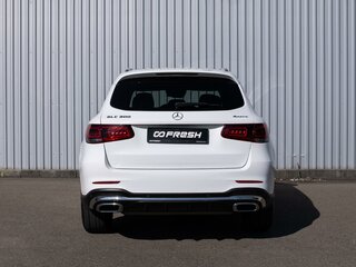 2021 Mercedes-Benz GLC 300 I (X253) Рестайлинг, белый, 4249000 рублей, вид 4