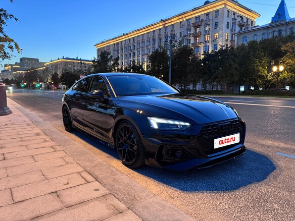2021 Audi A5 Sportback 45 TFSI II (F5) Рестайлинг, чёрный, 4250000 рублей - вид 1