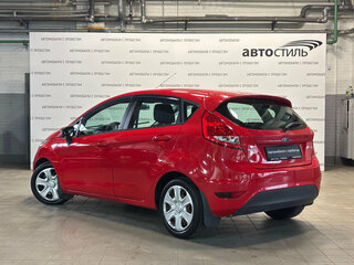 2008 Ford Fiesta Mk6, красный, 699000 рублей, вид 3