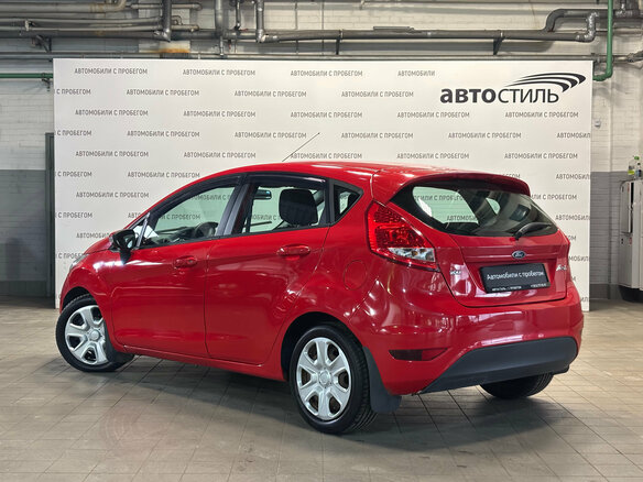2008 Ford Fiesta Mk6, красный, 599000 рублей - вид 2