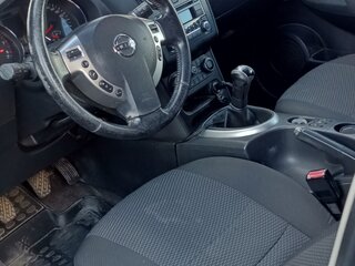 2010 Nissan Qashqai I Рестайлинг, фиолетовый, 850000 рублей, вид 5