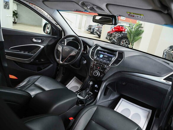 2017 Hyundai Santa Fe Grand III Рестайлинг, коричневый, 2250000 рублей - вид 4