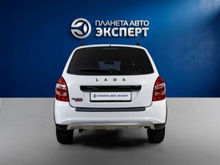 2023 Lada (ВАЗ) Granta Cross I Рестайлинг, белый, 850000 рублей, вид 5