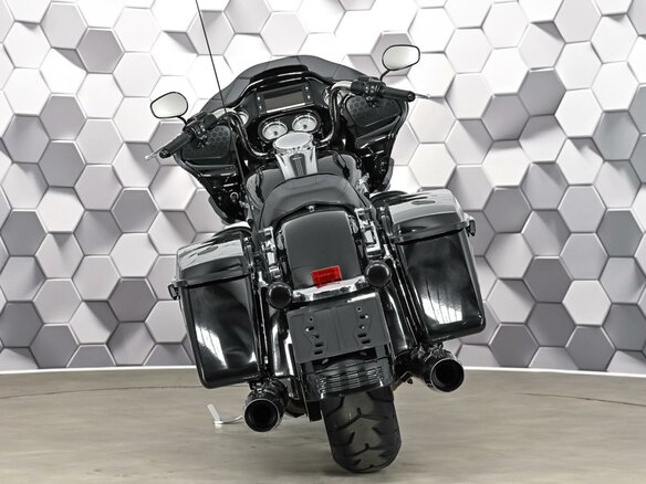 2016 Harley-Davidson Road Glide Special, чёрный, 1999000 рублей - вид 5