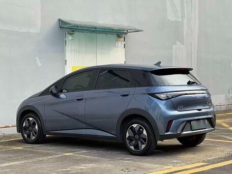 2025 BYD Dolphin 44.9 kWh I, синий, 1695003 рублей, вид 5