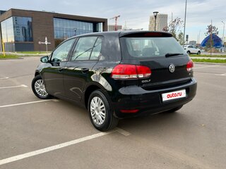 2010 Volkswagen Golf VI, чёрный, 690000 рублей, вид 5