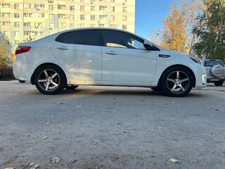 2015 Kia Rio III, белый, 985000 рублей, вид 5