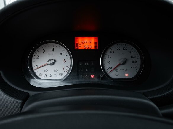2012 Renault Sandero I, серый - вид 14