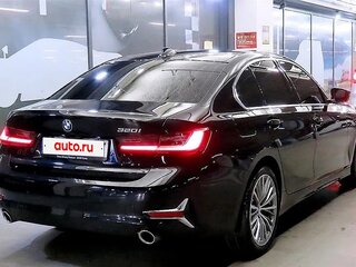 2022 BMW 3 серии 320i VII (G2x), чёрный, 4400000 рублей, вид 4