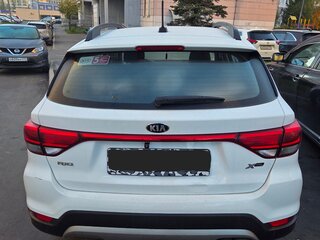2020 Kia Rio X-Line IV, белый, 1500000 рублей, вид 2