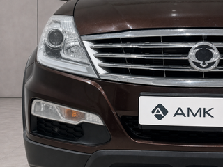 2013 SsangYong Rexton III, коричневый, 1174570 рублей, вид 4