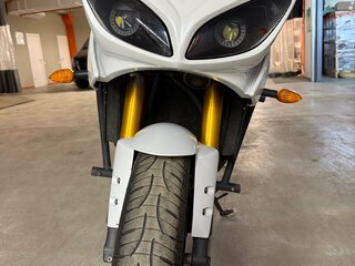 Yamaha FZ8