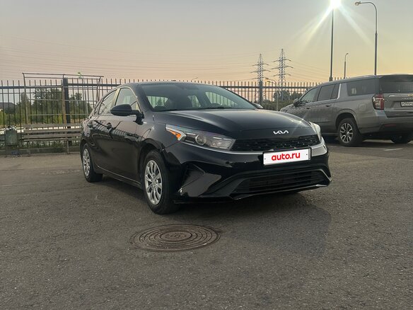 2023 Kia Forte III Рестайлинг, чёрный, 1600000 рублей