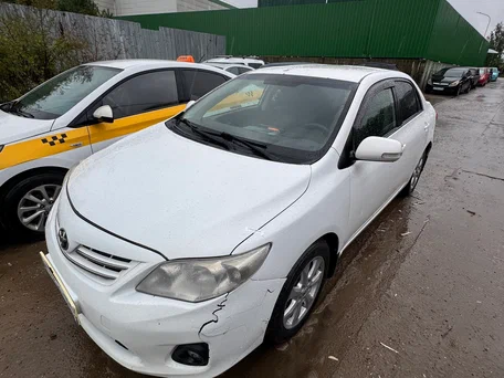 2011 Toyota Corolla X (E140, E150) Рестайлинг, белый, 516000 рублей, вид 1
