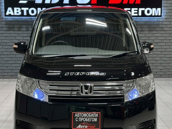 2011 Honda Stepwgn Spada IV, чёрный, 1350000 рублей - вид 2