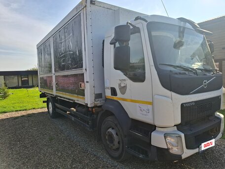 2014 Volvo FL, белый, 2400000 рублей, вид 2