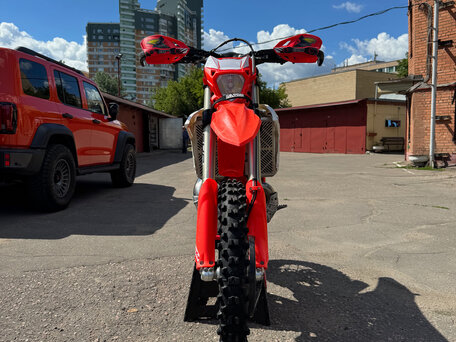 2025 Beta RR 2T 250/300, красный, 700000 рублей, вид 2