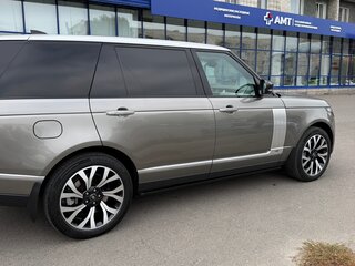2018 Land Rover Range Rover Long IV Рестайлинг, серый, 9100000 рублей, вид 3