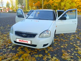 2015 Lada (ВАЗ) Priora I Рестайлинг, белый, 540000 рублей, вид 2