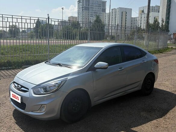 2012 Hyundai Solaris I, серый, 600000 рублей