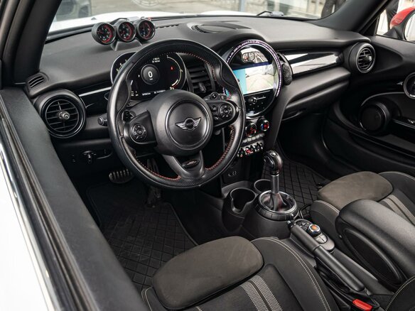 2015 Mini Hatch JCW III (F55/F56), серебристый, 2129000 рублей - вид 5