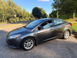 2018 Ford Focus III Рестайлинг, серый, 850000 рублей, вид 2
