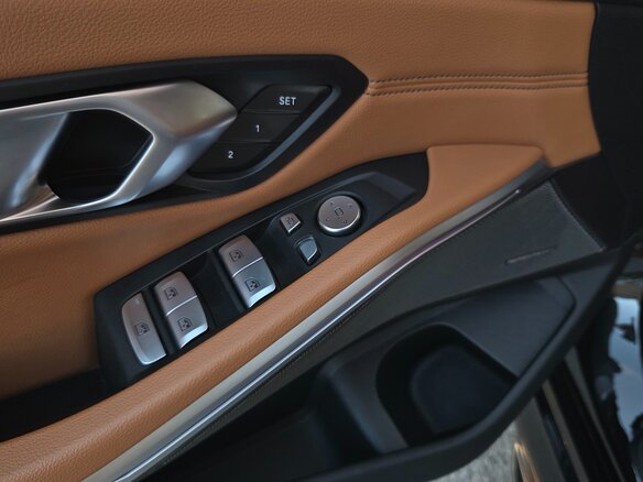 2022 BMW 3 серии M340i VII (G2x), чёрный, 5950000 рублей - вид 26