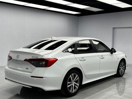 2023 Honda Civic XI, белый, 1736000 рублей, вид 2