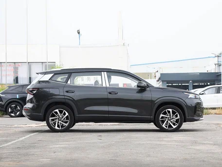 2026 Jetta VS8, чёрный, 2240000 рублей, вид 5