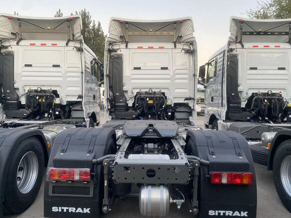 2023 Sinotruk Sitrak C7H, белый, 8490000 рублей - вид 4